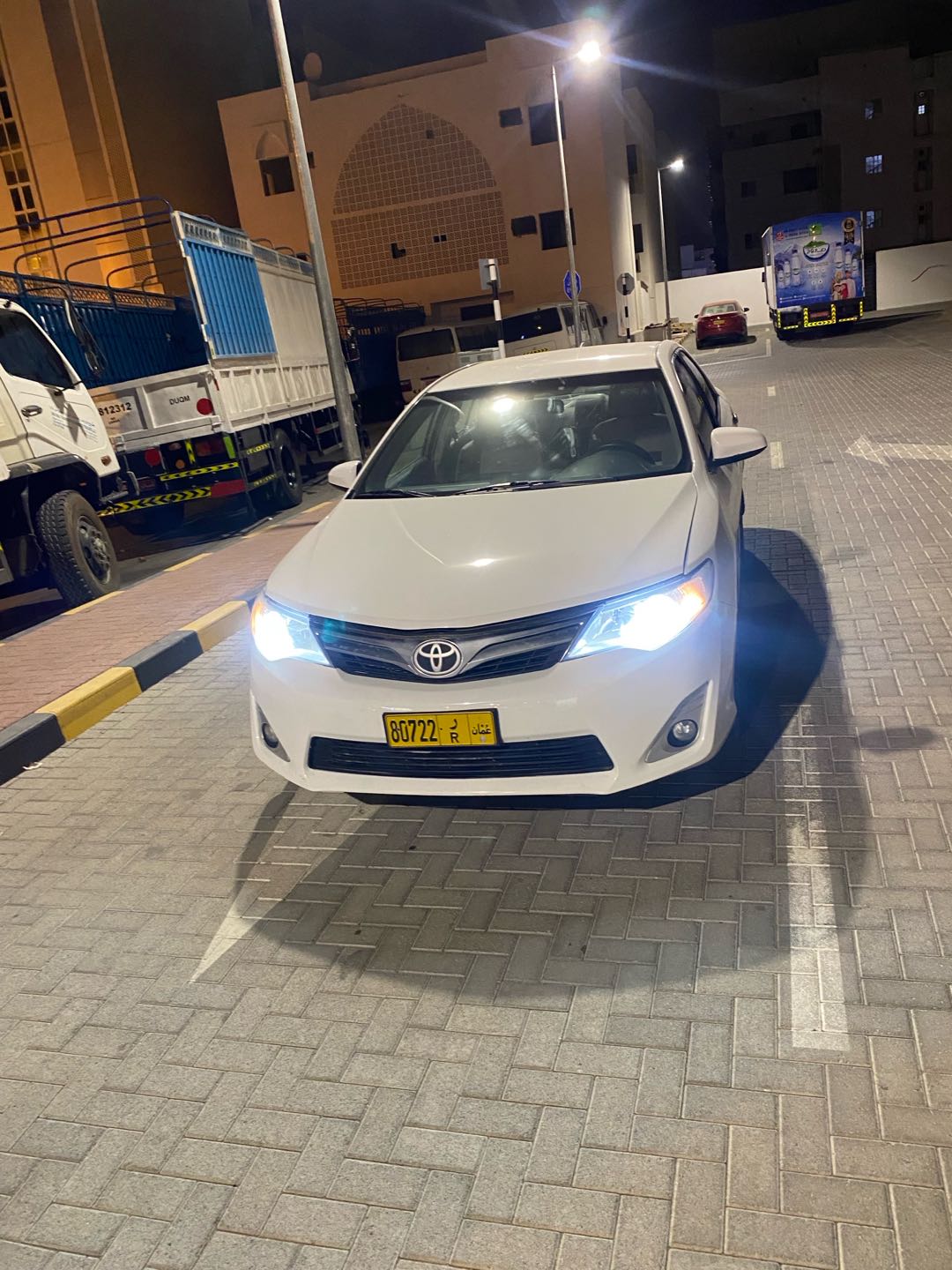Car Image 2014 TOYOTA CAMRY GL