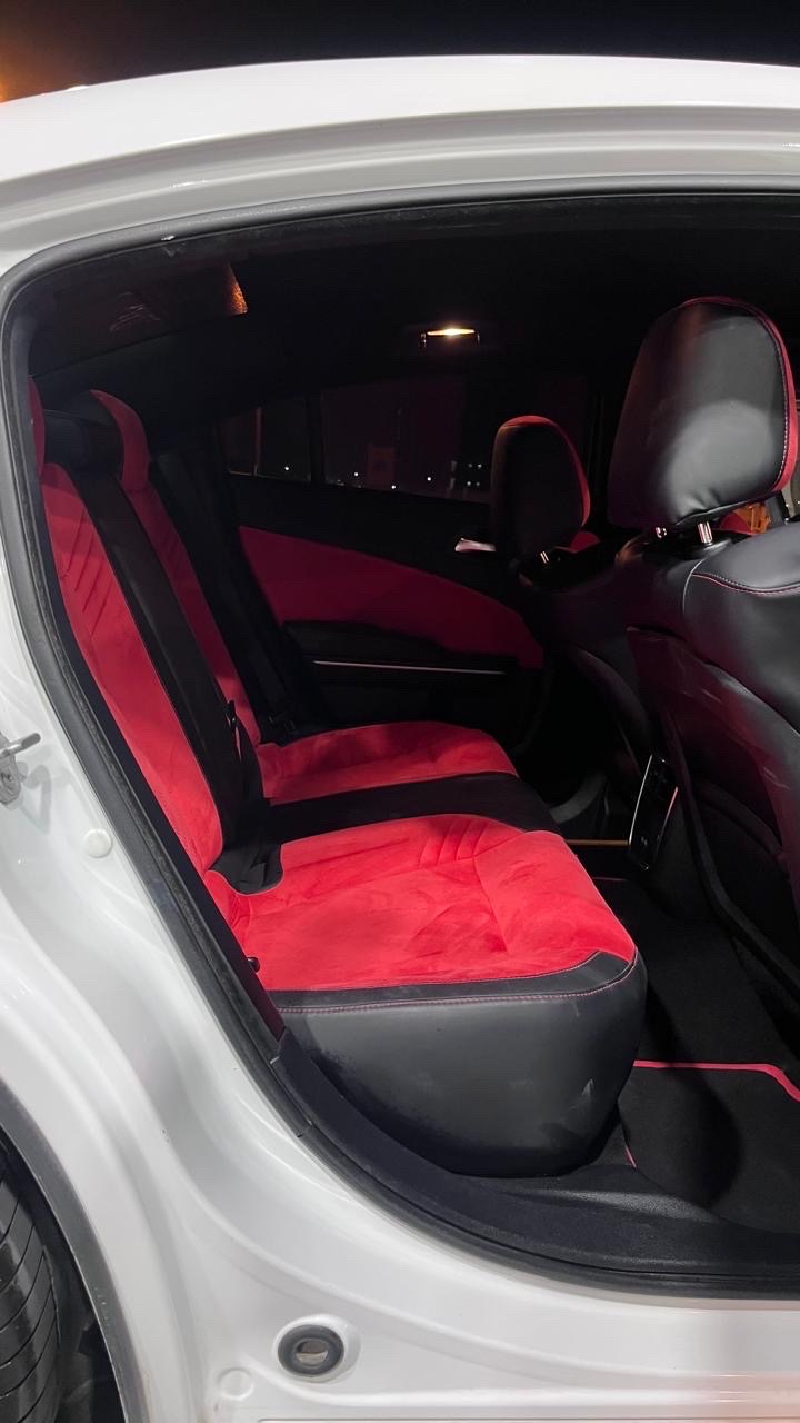 Car Image 2019 DODGE CHARGER GT
