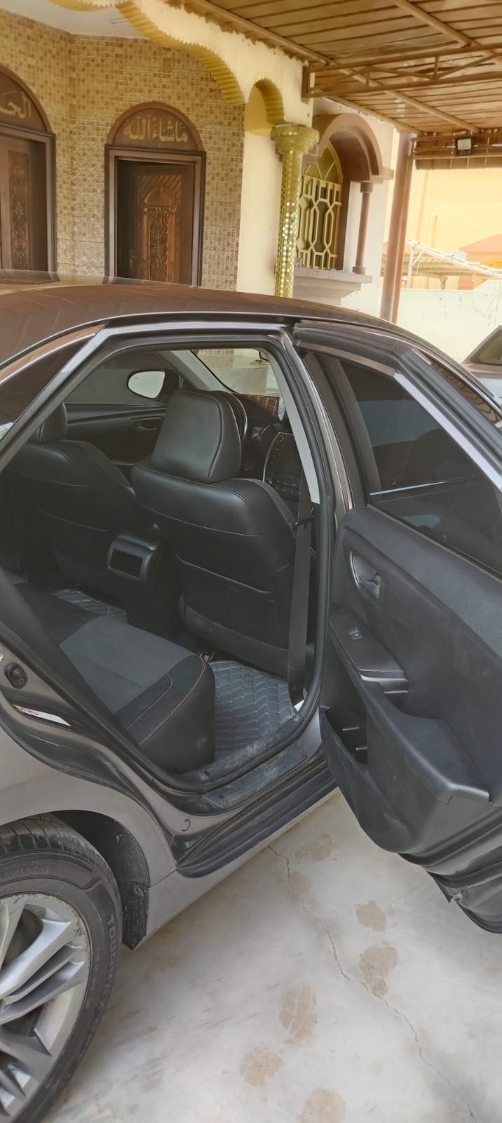 TOYOTA CAMRY LE 2017