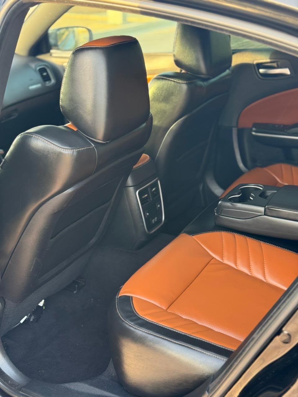 Car Image 2020 DODGE CHARGER SXT