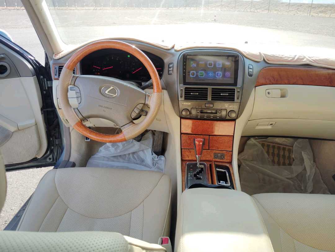 Car Image 2002 LEXUS LS 430