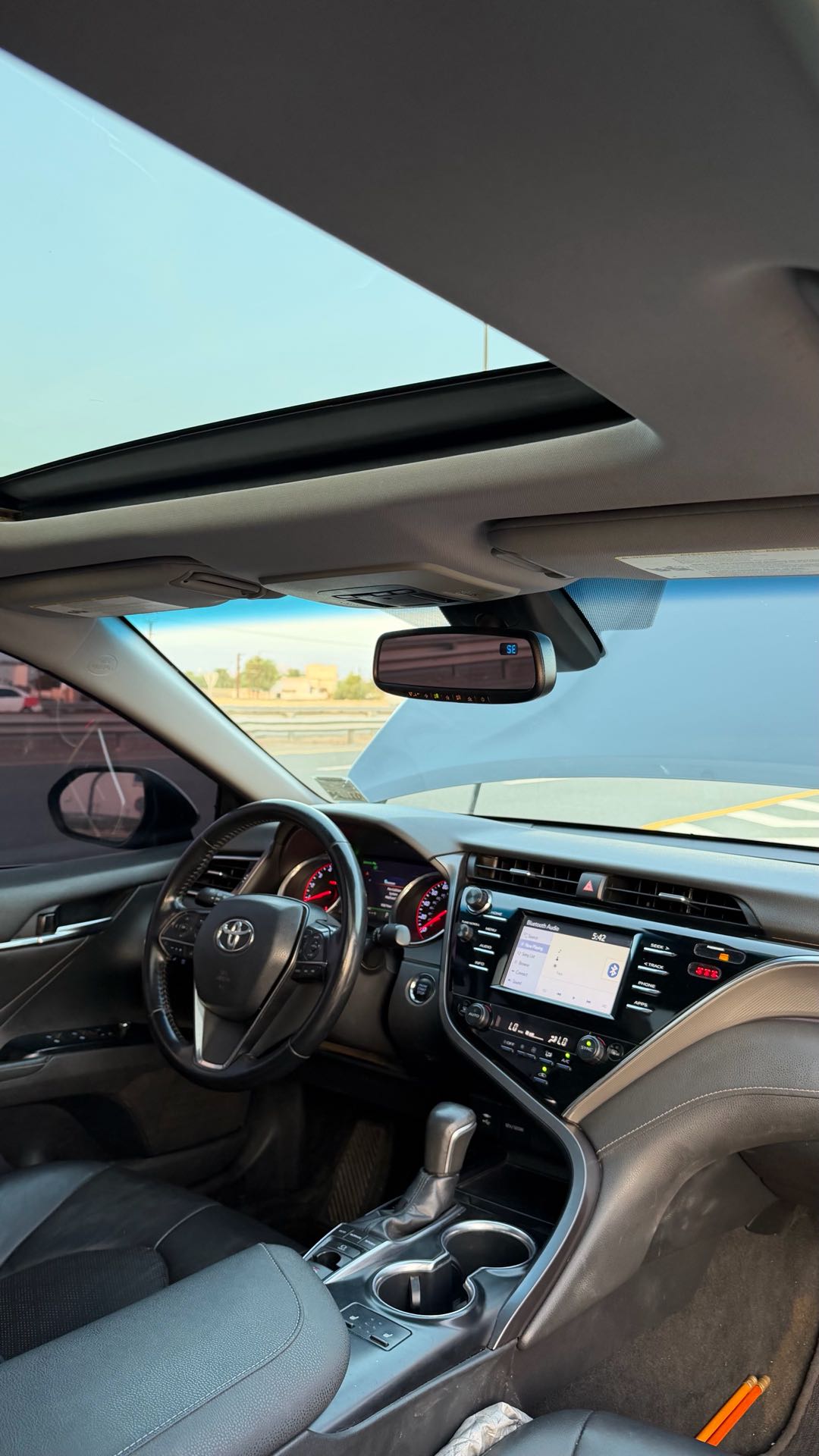 Car Image 2018 TOYOTA CAMRY XSE