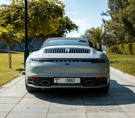 PORSCHE 911 2024