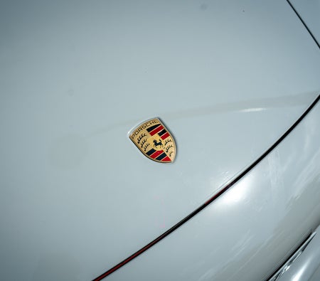 PORSCHE 911 2024