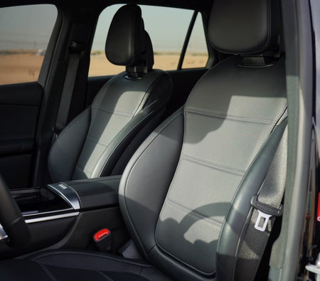 MERCEDES GLC CLASS 2024