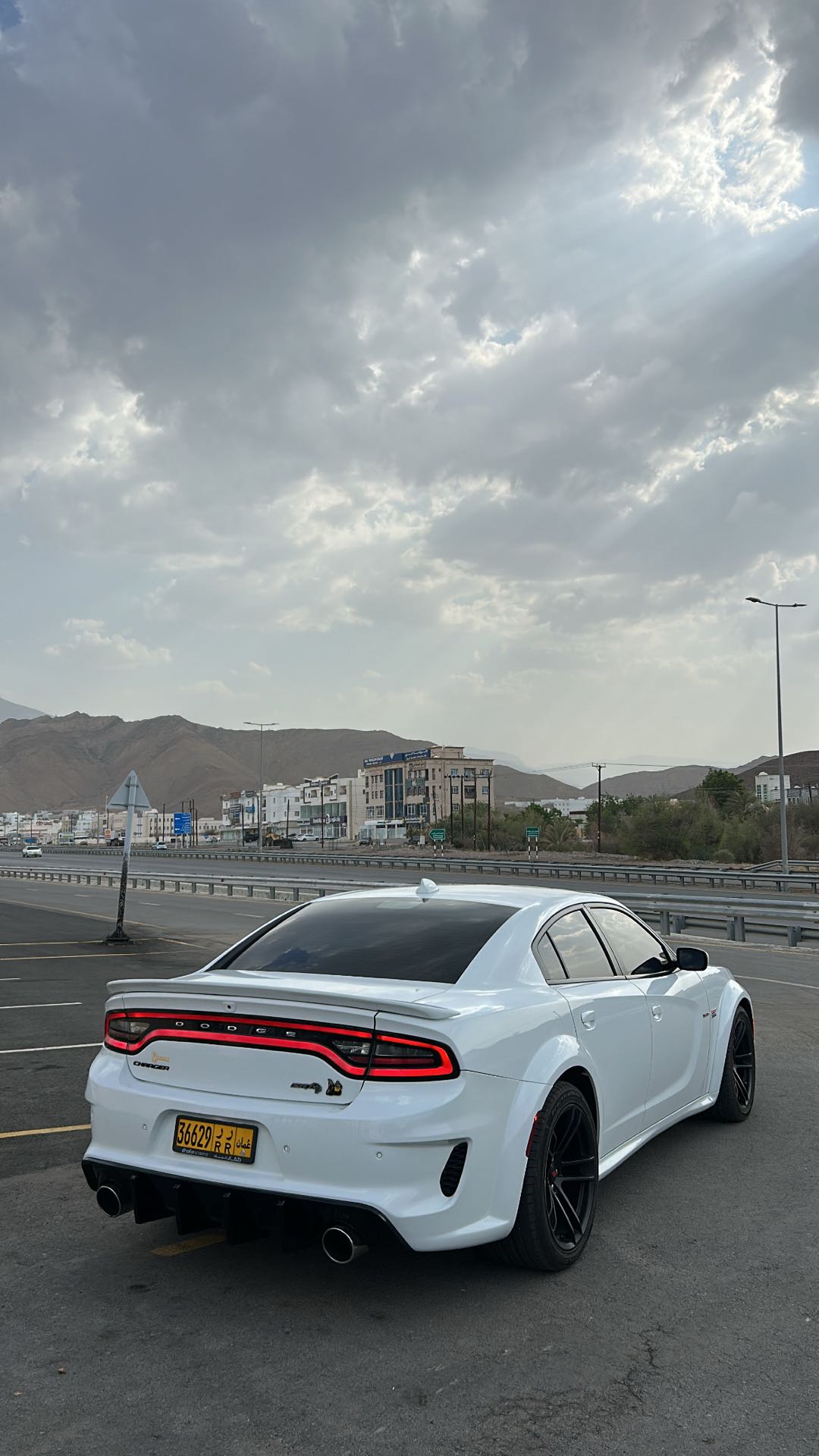 Car Image 2020 DODGE CHARGER SCAT PACK