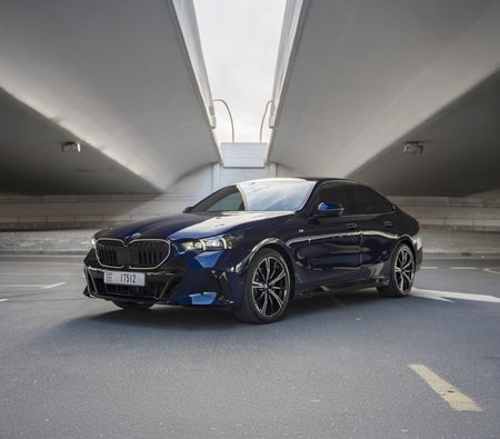 بي أم دبليو 5 SERIES 2025