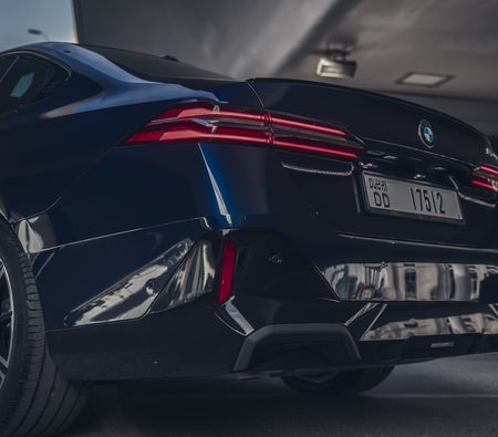 بي أم دبليو 5 SERIES 2025
