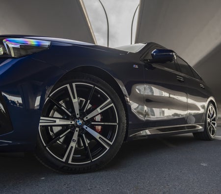 بي أم دبليو 5 SERIES 2025