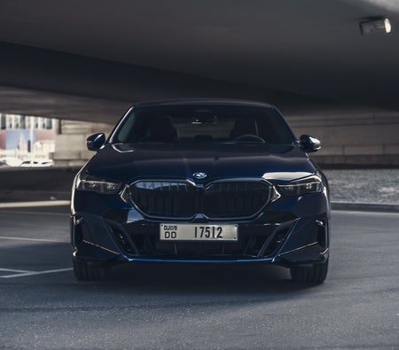 بي أم دبليو 5 SERIES 2025