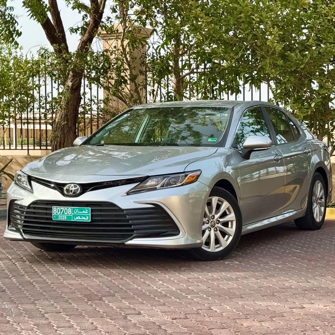 Car Image 2023 TOYOTA CAMRY LE