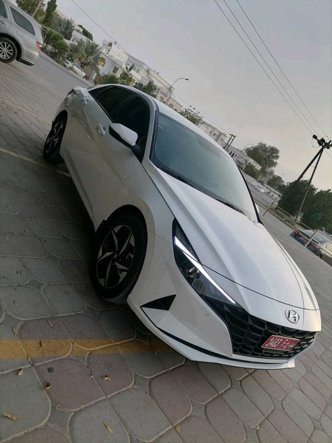 HYUNDAI ELANTRA 2024