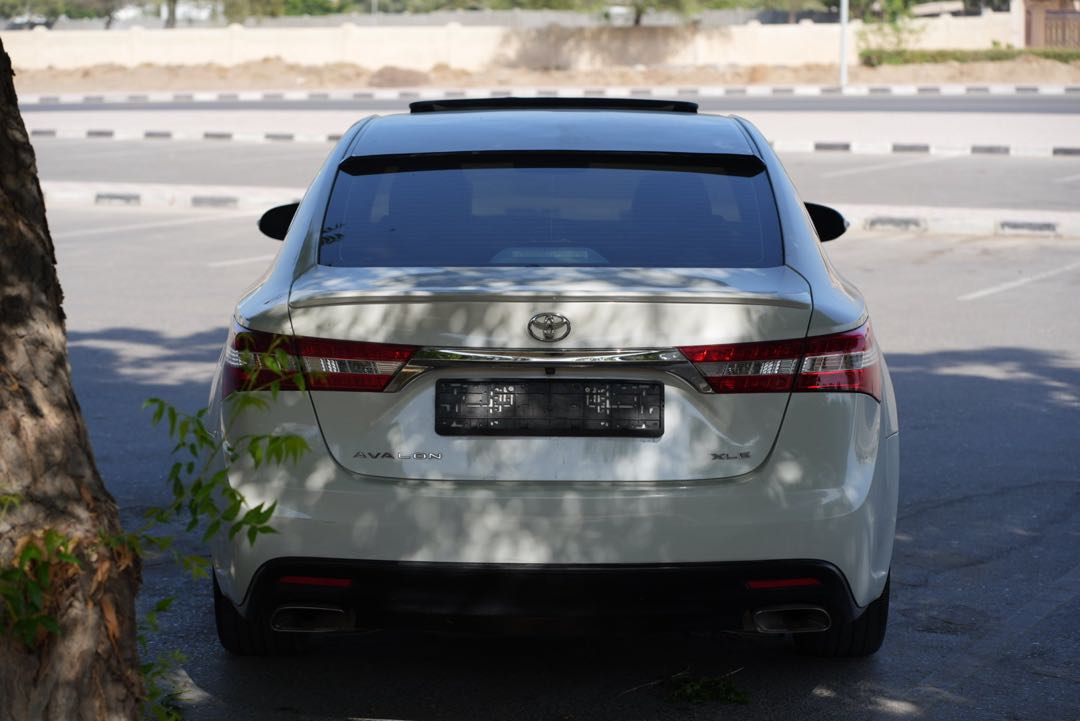 Car Image 2013 TOYOTA AVALON XLE