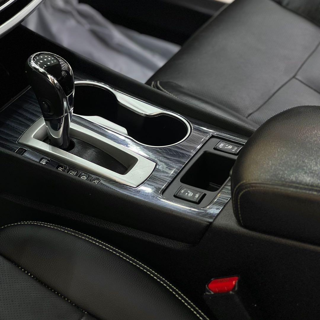 Car Image 2018 NISSAN ALTIMA SL