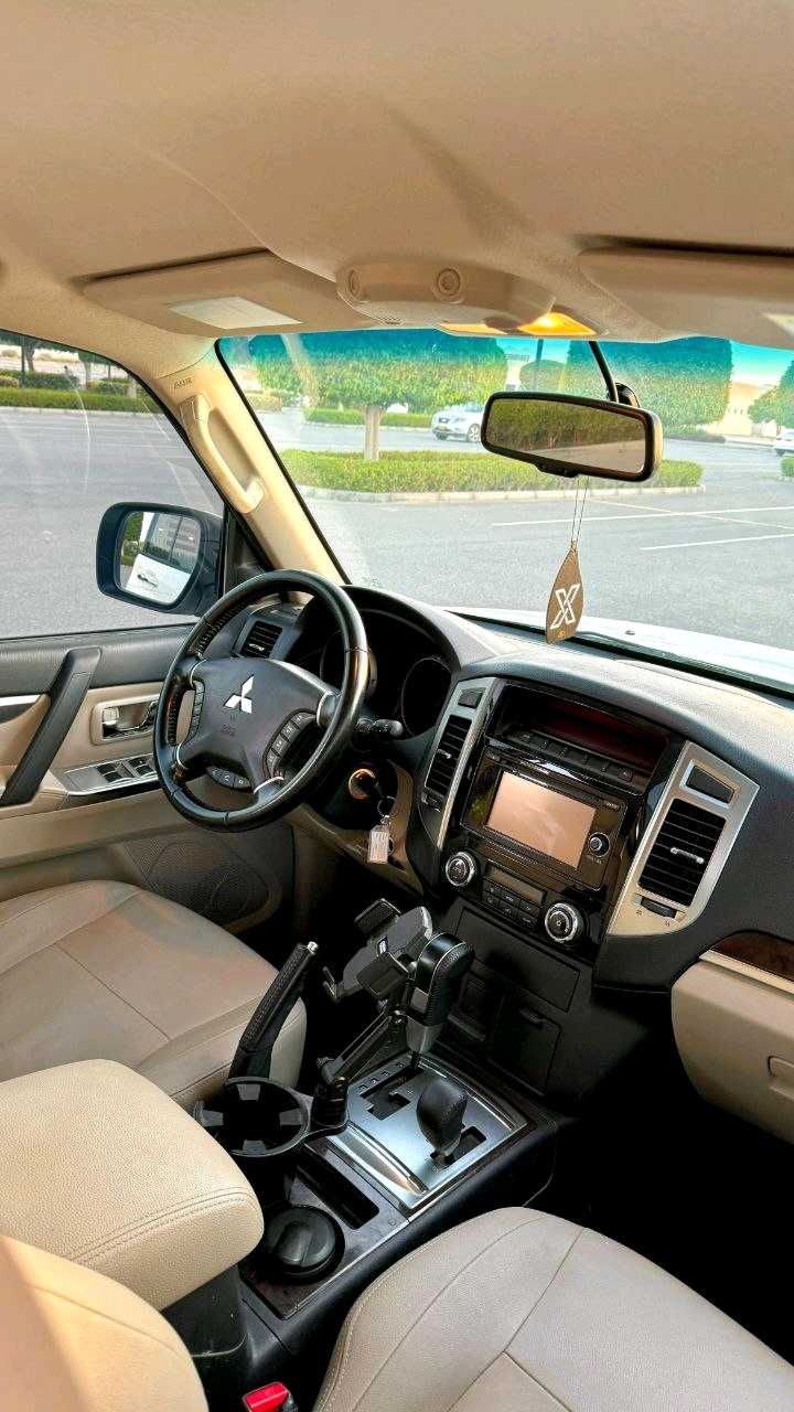 ميتسوبيشي باجيرو 2020