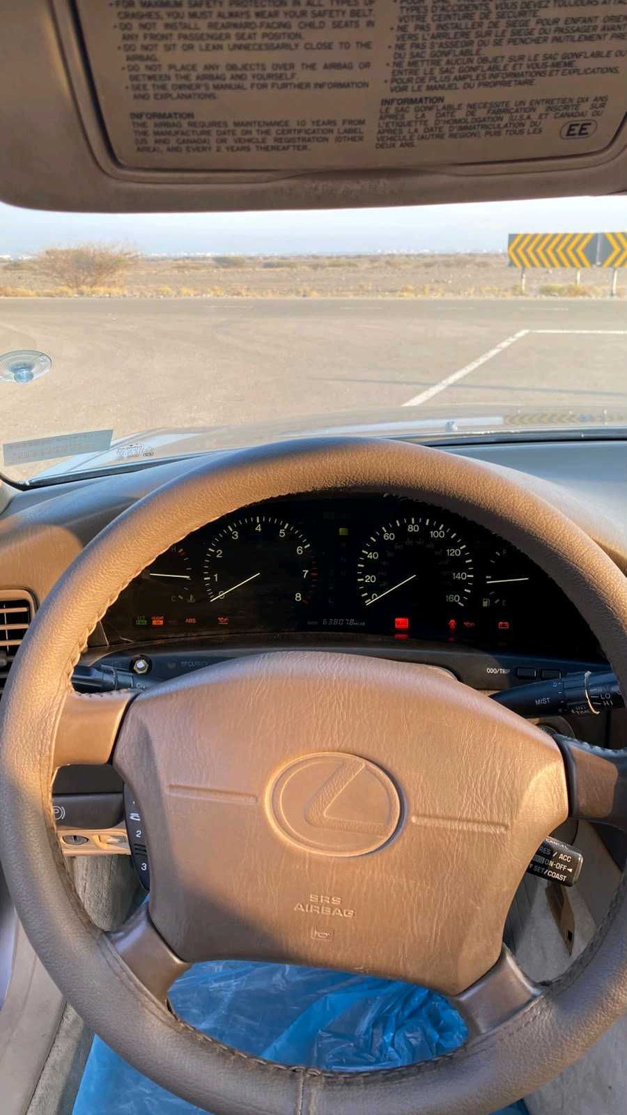 Car Image 1996 LEXUS LS 400