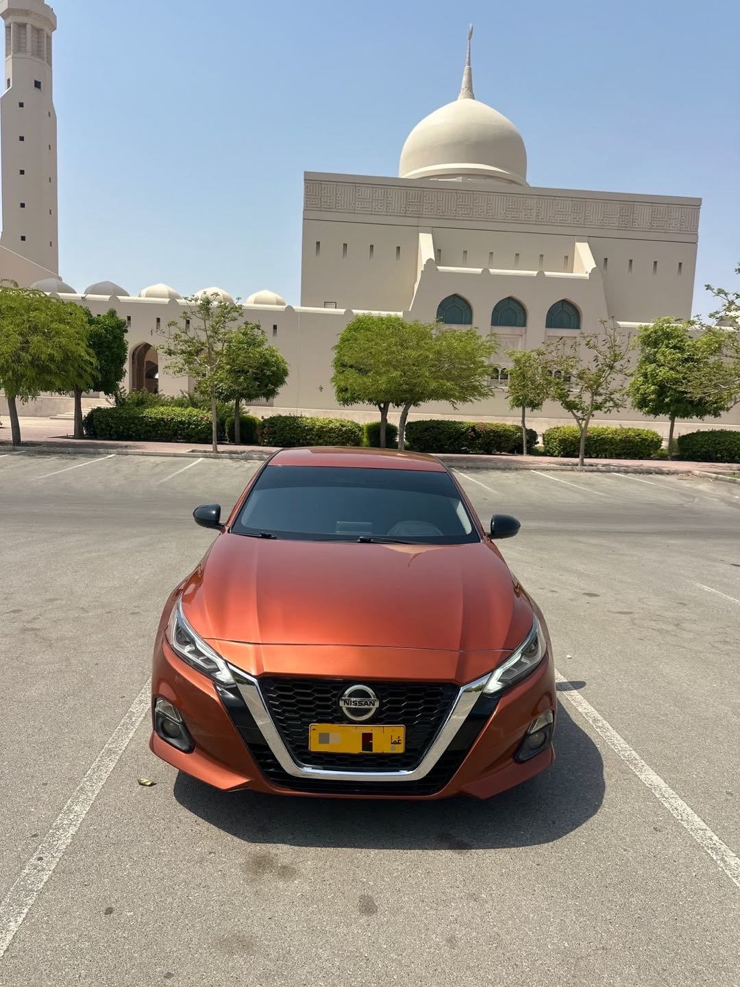 Car Image 2019 NISSAN ALTIMA SR