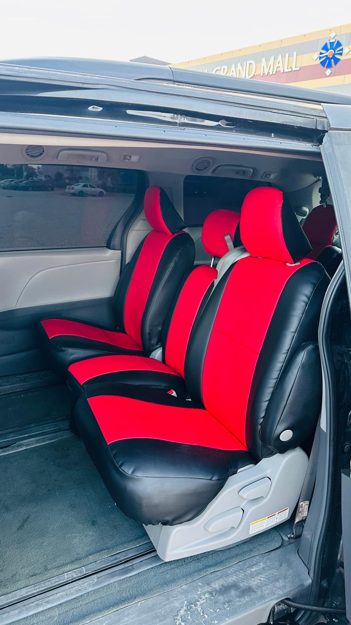 Car Image 2018 TOYOTA SIENNA 