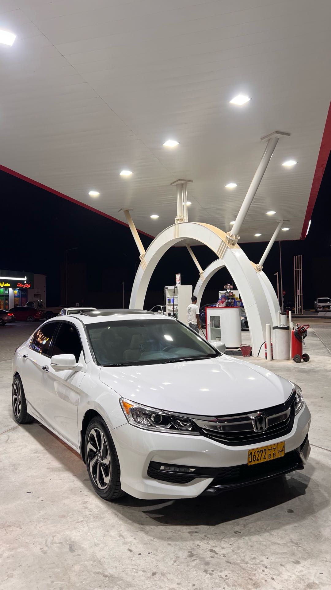 Car Image 2017 HONDA ACCORD SPORT