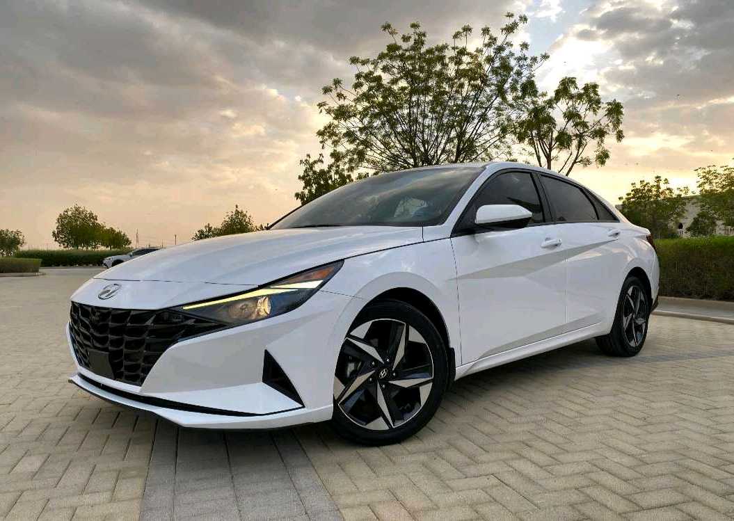 HYUNDAI ELANTRA 2023