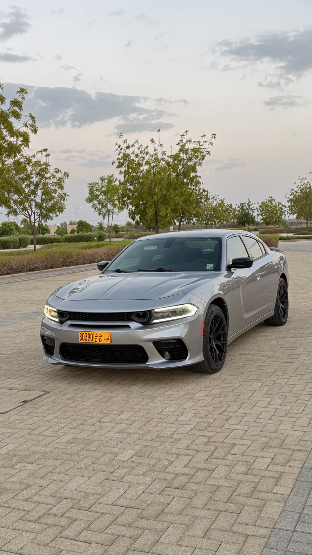 Car Image 2018 DODGE CHARGER SXT