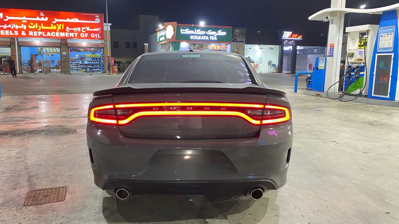Car Image 2018 DODGE CHARGER SXT