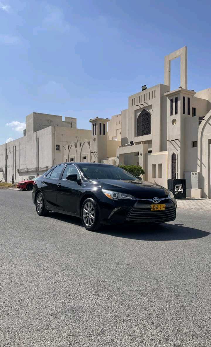 Car Image 2017 TOYOTA CAMRY XLE