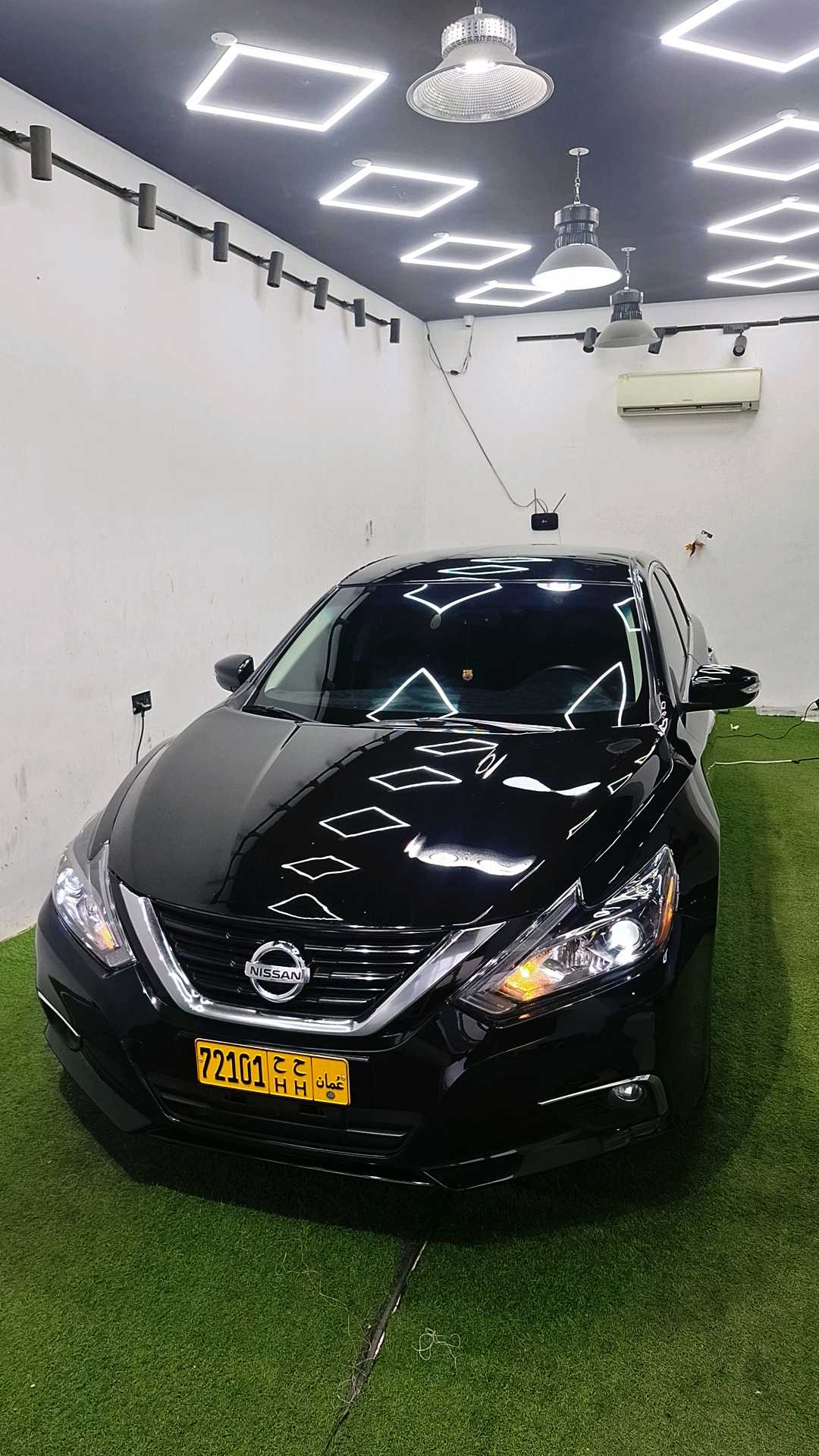 Car Image 2017 NISSAN ALTIMA SL