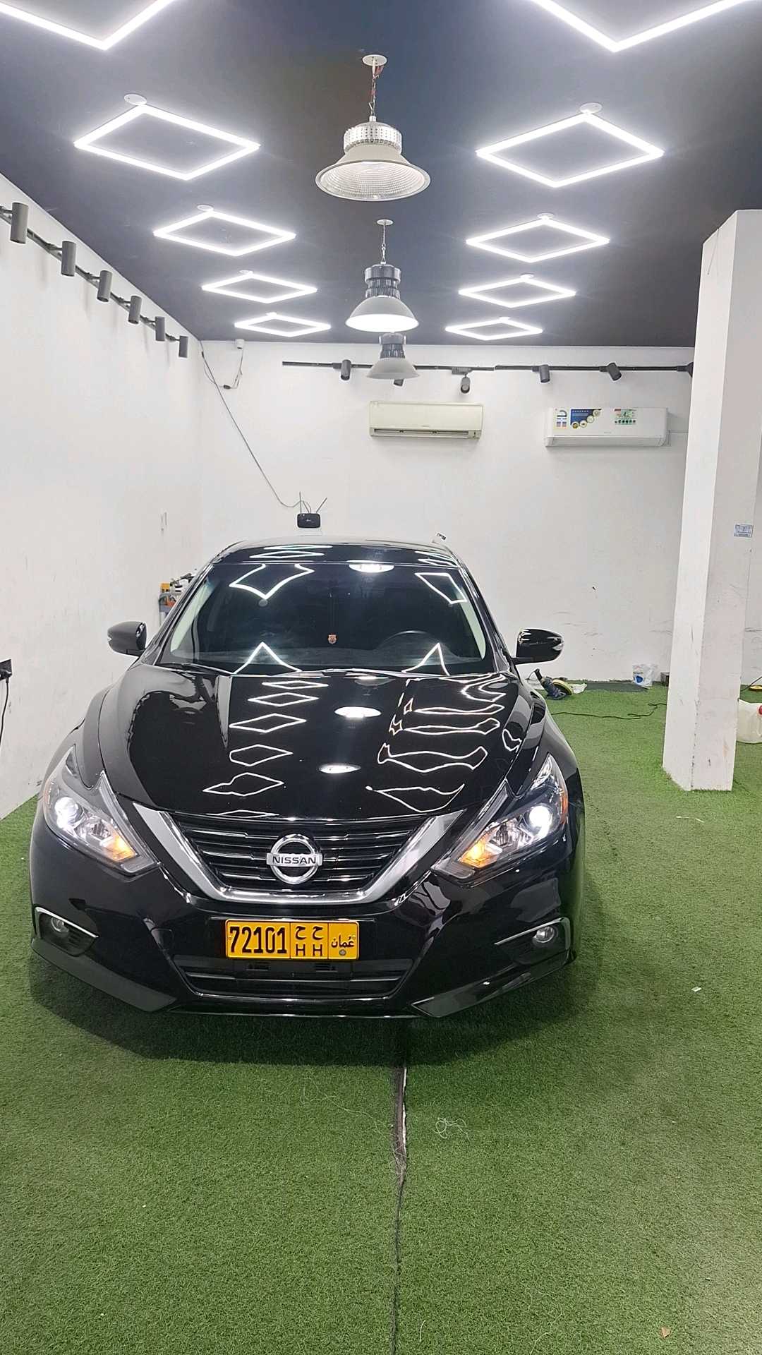 Car Image 2017 NISSAN ALTIMA SL