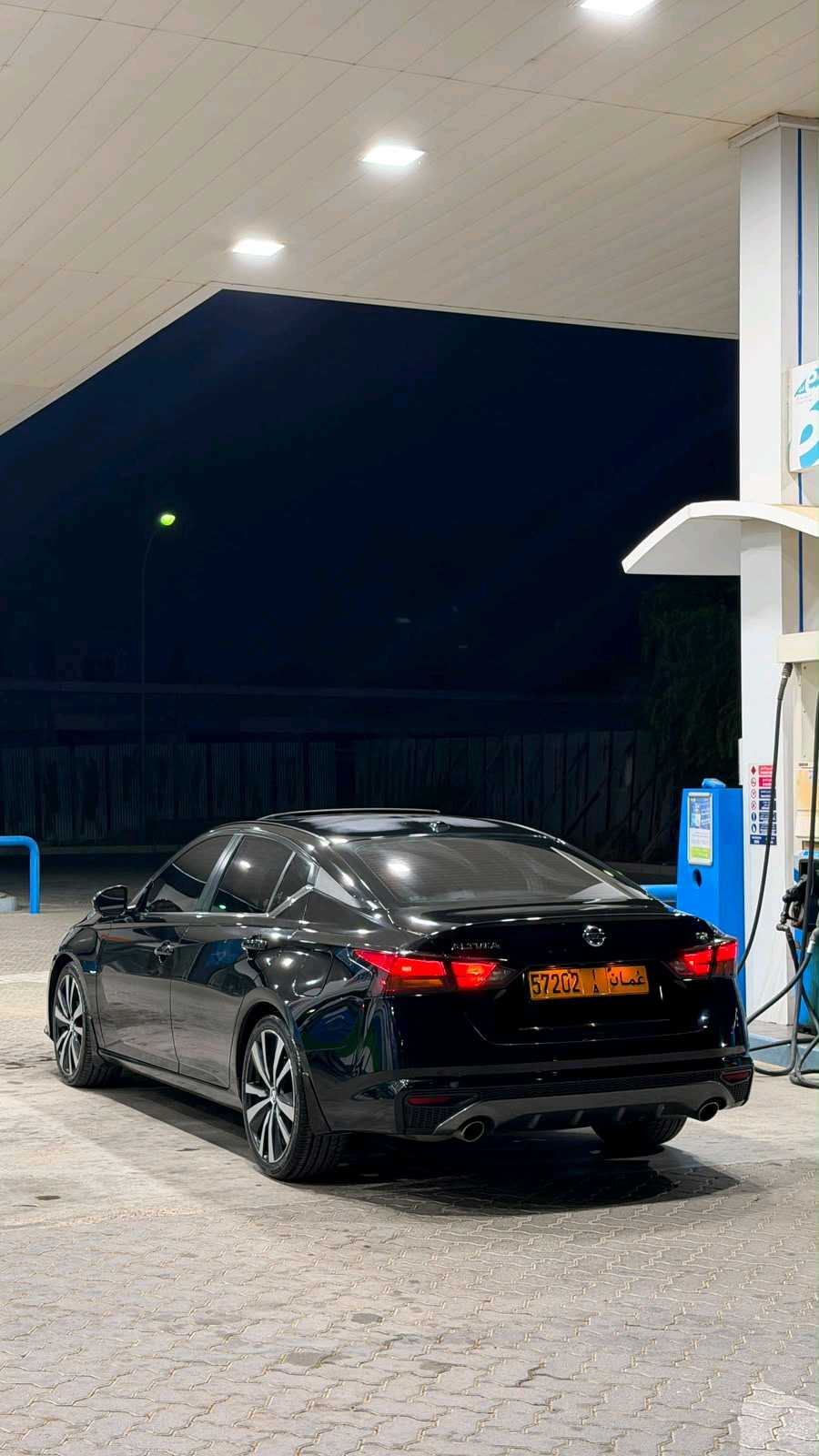 Car Image 2019 NISSAN ALTIMA SV