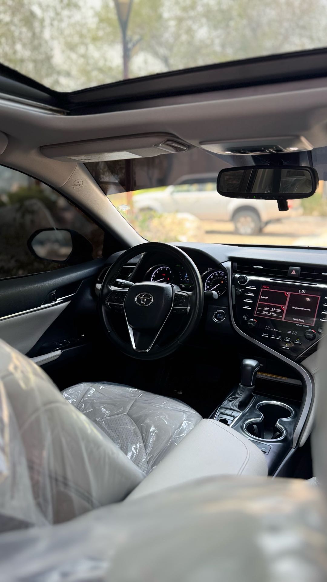 Car Image 2020 TOYOTA CAMRY XLE
