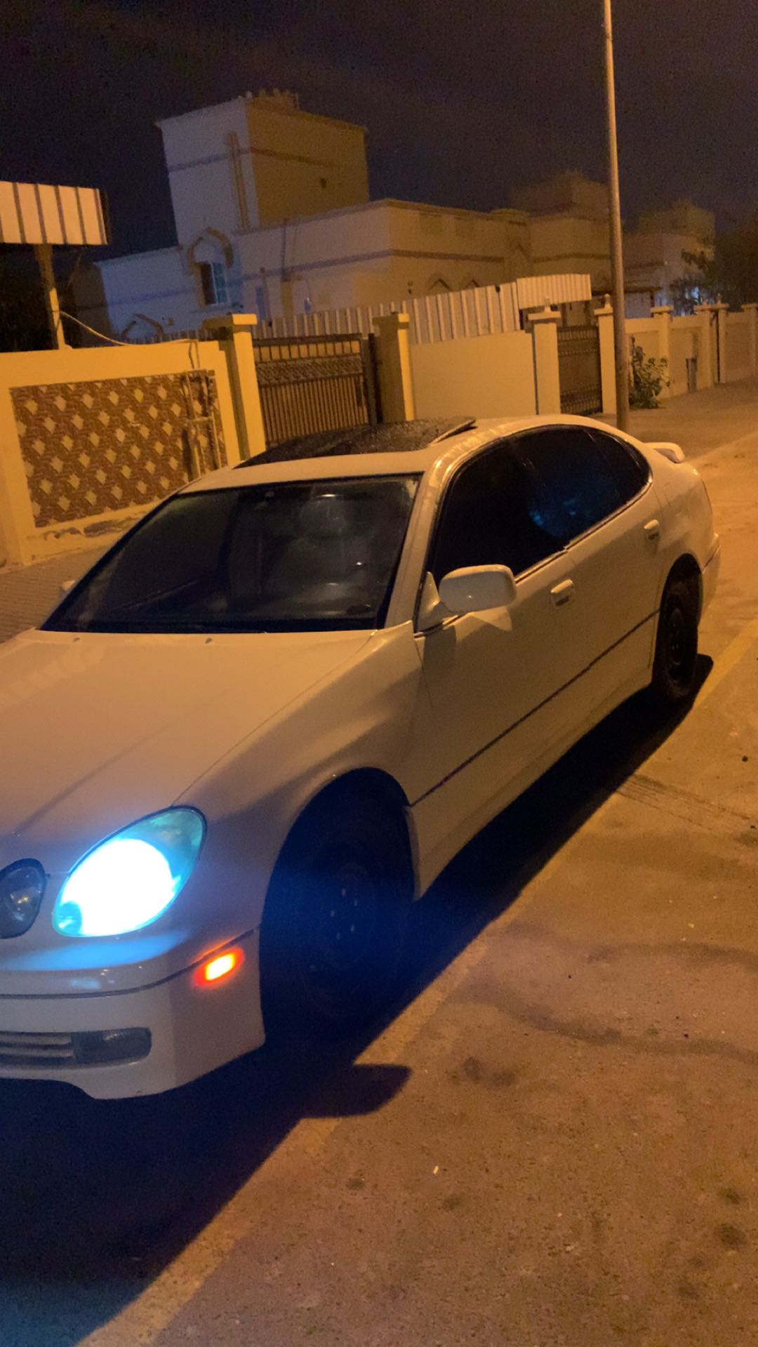 Car Image 1999 LEXUS GS 300