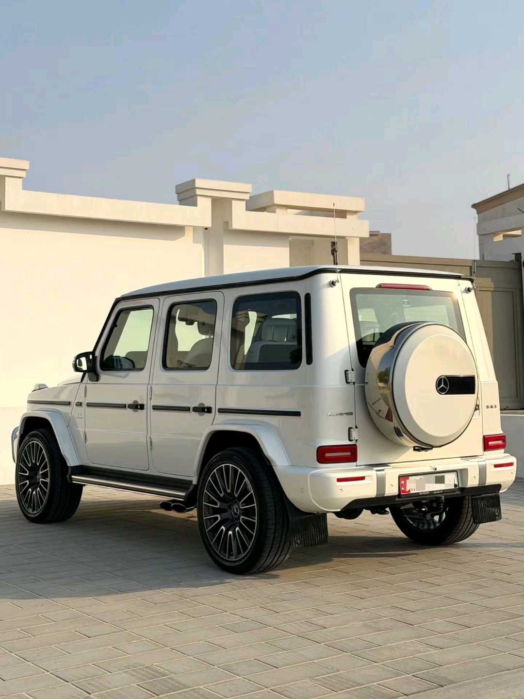 Car Image 2019 MERCEDES G CLASS 63