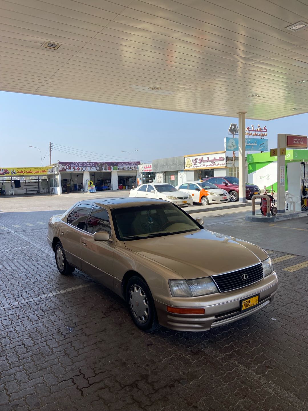 Car Image 1997 LEXUS LS 400