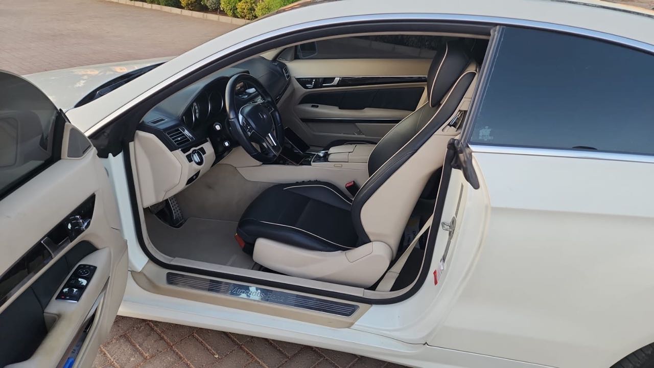 Car Image 2014 MERCEDES E Class 400