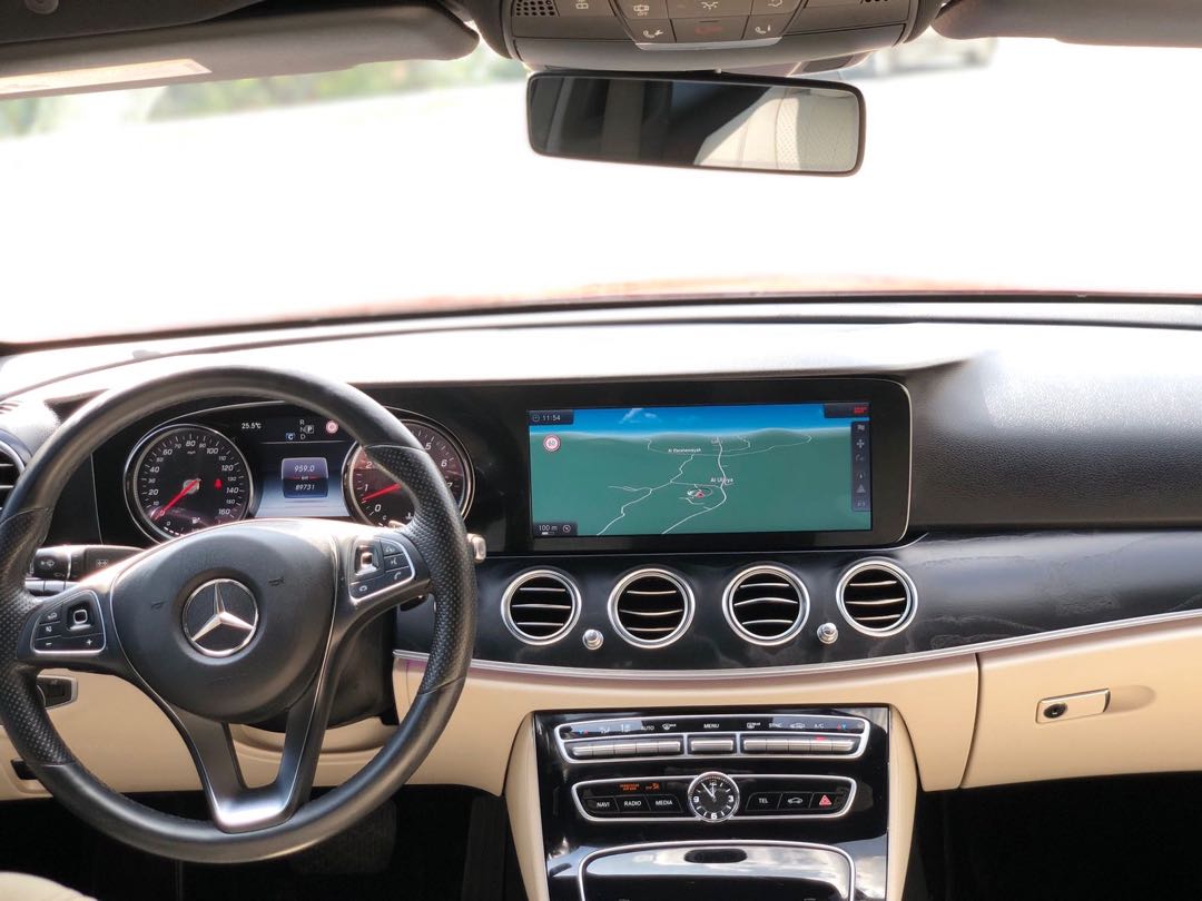 Car Image 2017 MERCEDES E Class 300