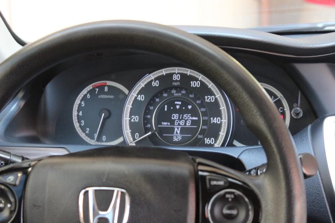 Car Image 2017 HONDA ACCORD EXL