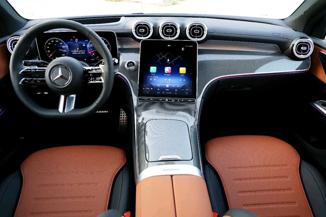 Car Image 2026 MERCEDES GLC CLASS 
