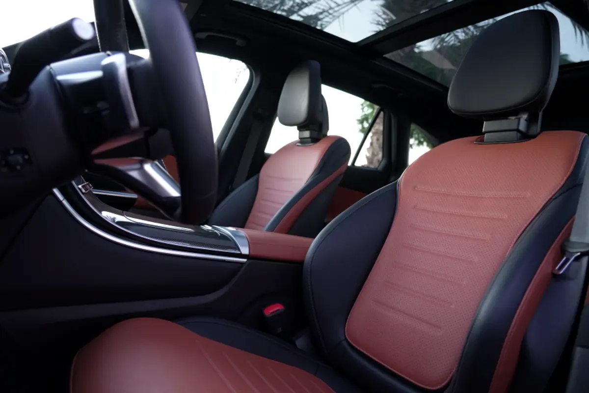Car Image 2023 MERCEDES GLC CLASS 