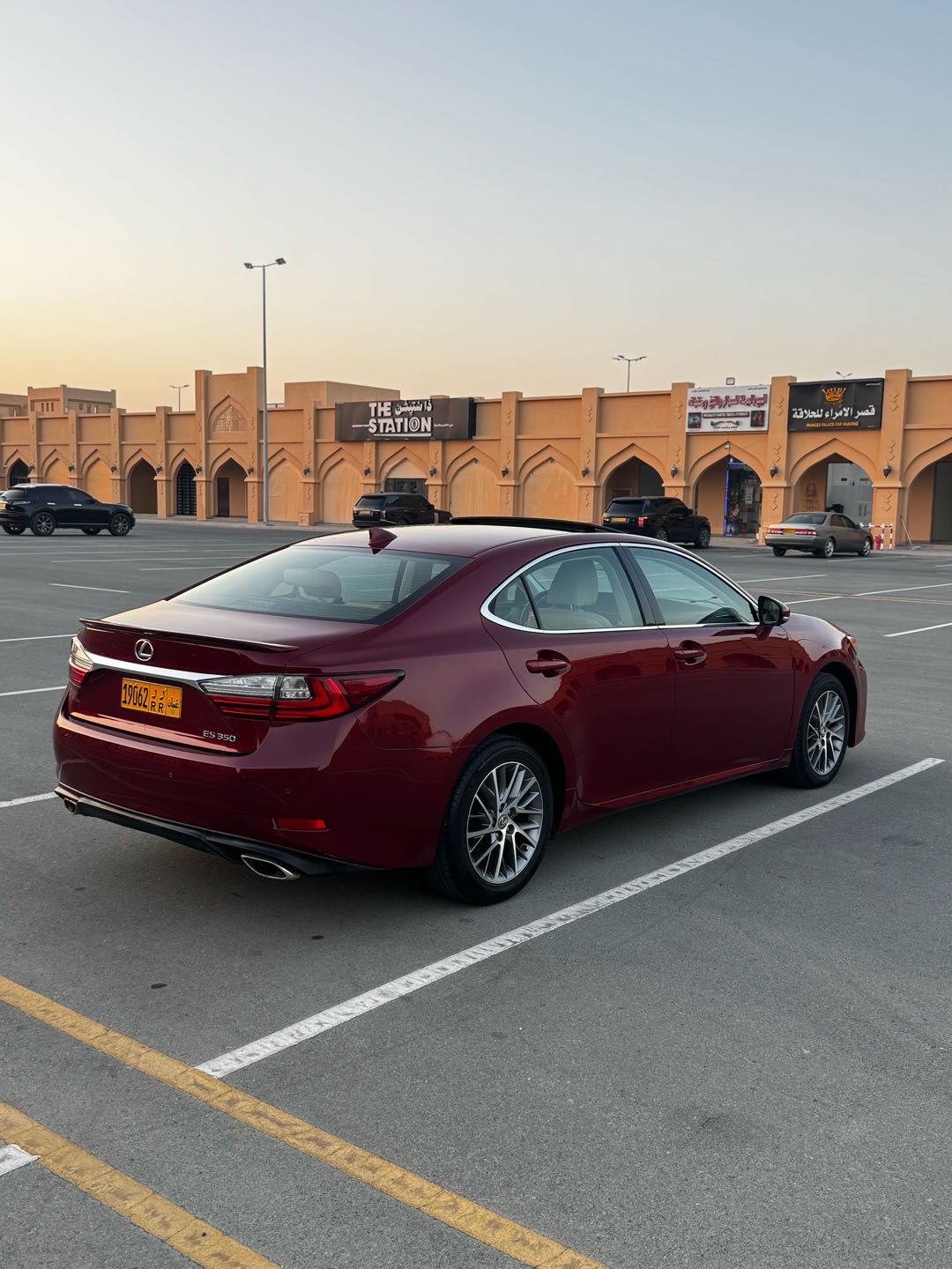Car Image 2018 LEXUS ES 350