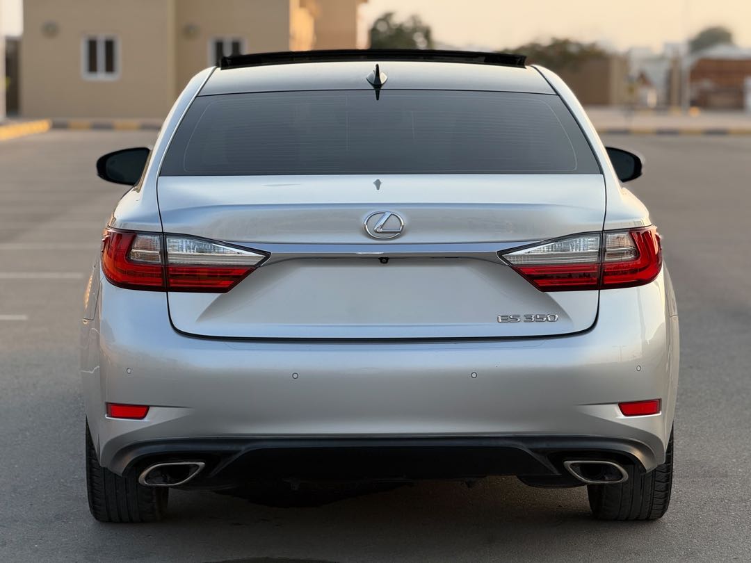 Car Image 2018 LEXUS ES 350