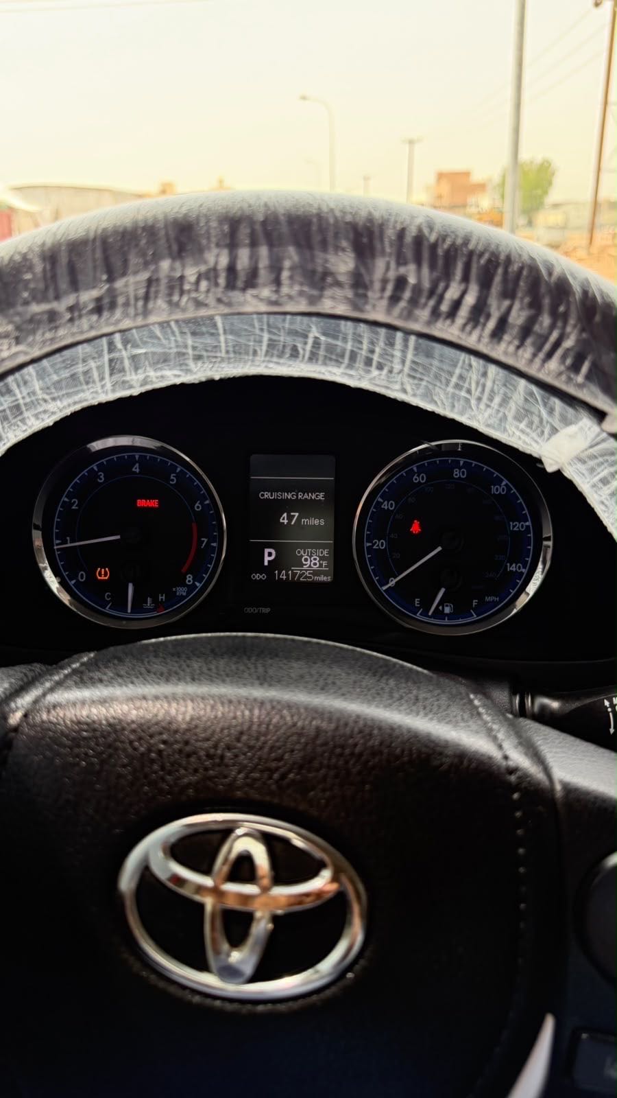 Car Image 2019 TOYOTA COROLLA SE