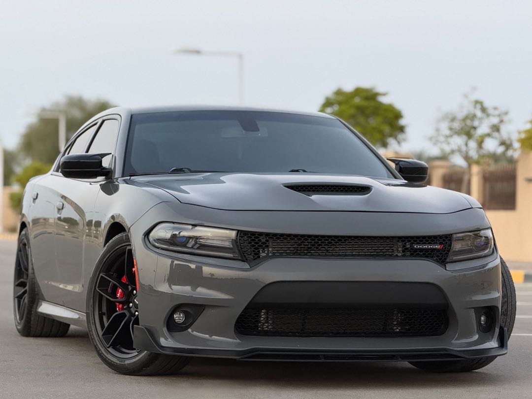 Car Image 2019 DODGE CHARGER SXT