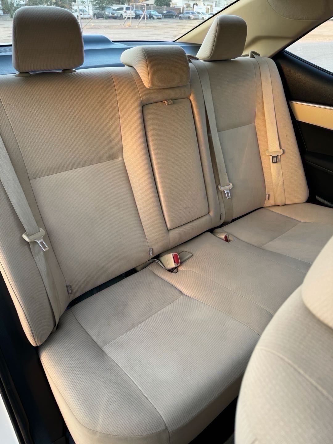 Car Image 2018 TOYOTA COROLLA XLI