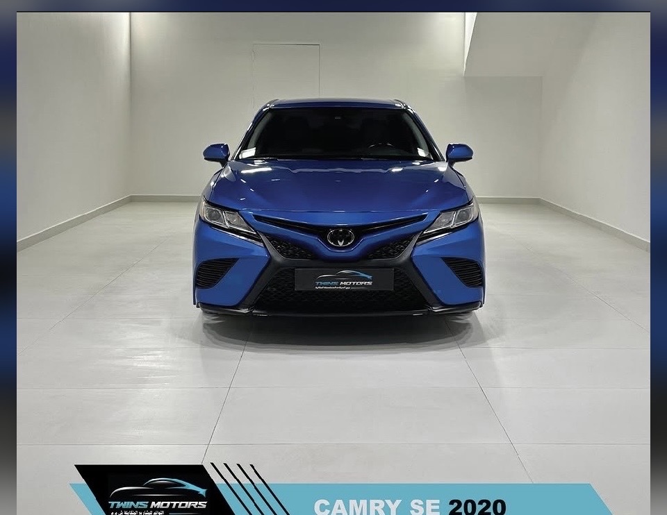 Car Image 2020 TOYOTA CAMRY SE