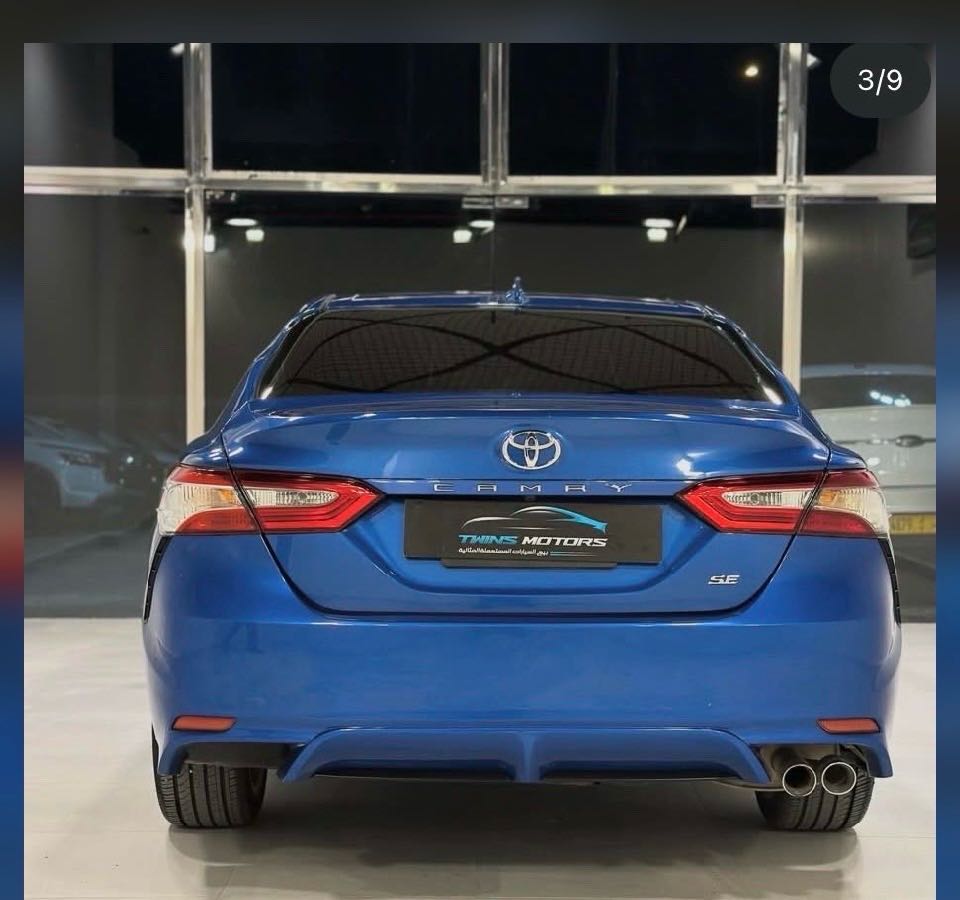 Car Image 2020 TOYOTA CAMRY SE