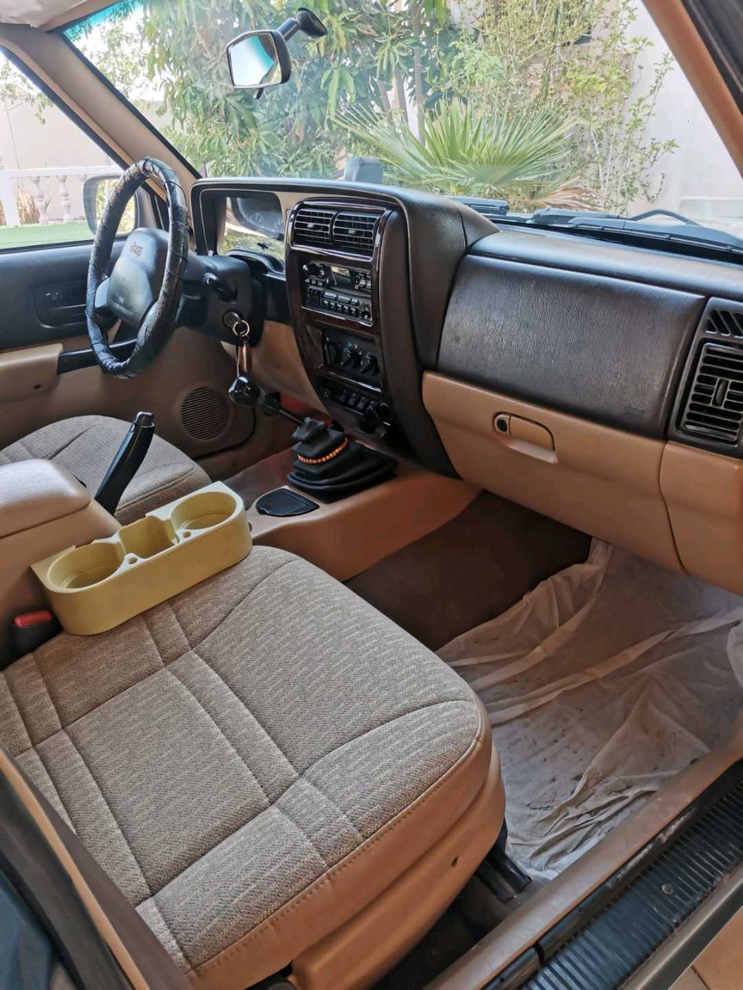 Car Image 1999 JEEP CHEROKEE 