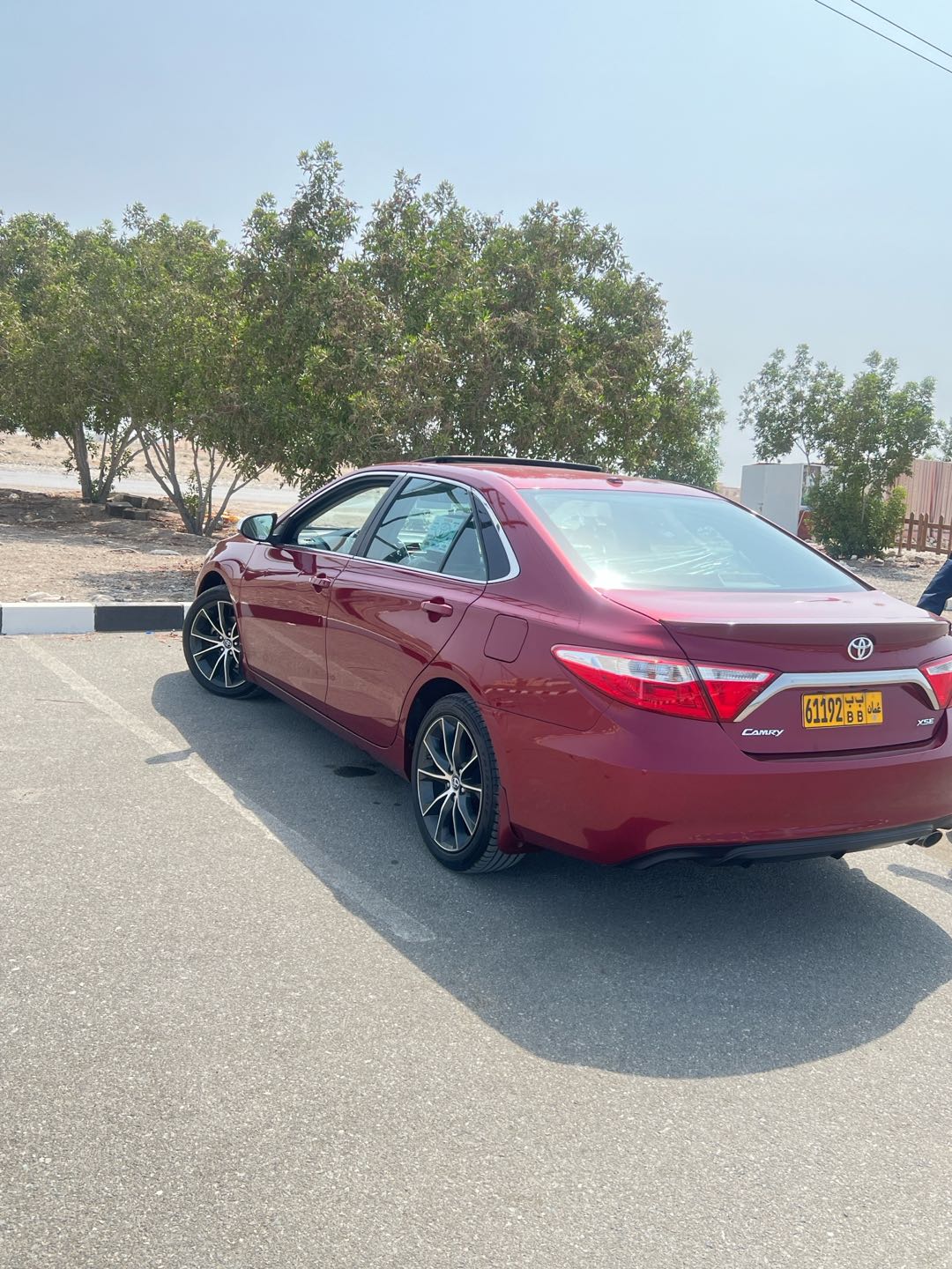 Car Image 2015 TOYOTA CAMRY XSE