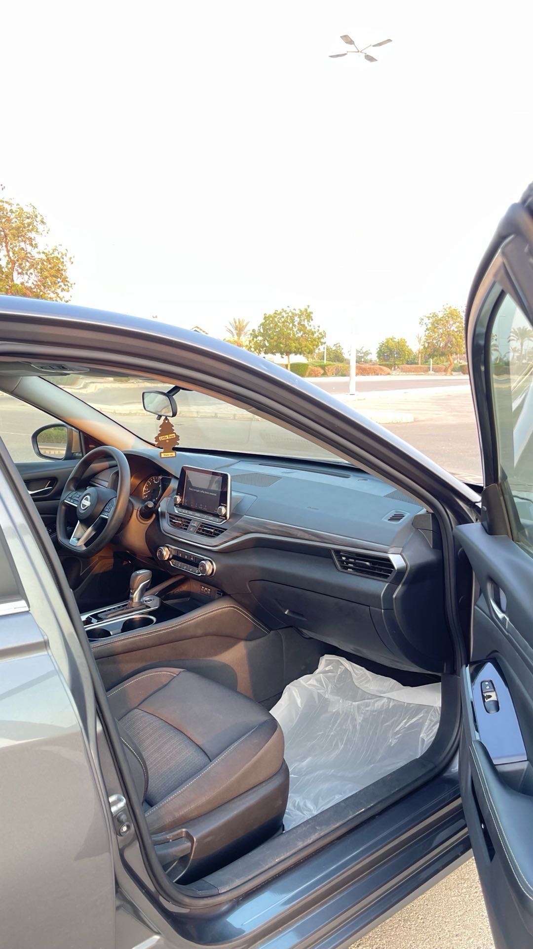 Car Image 2023 NISSAN ALTIMA SV