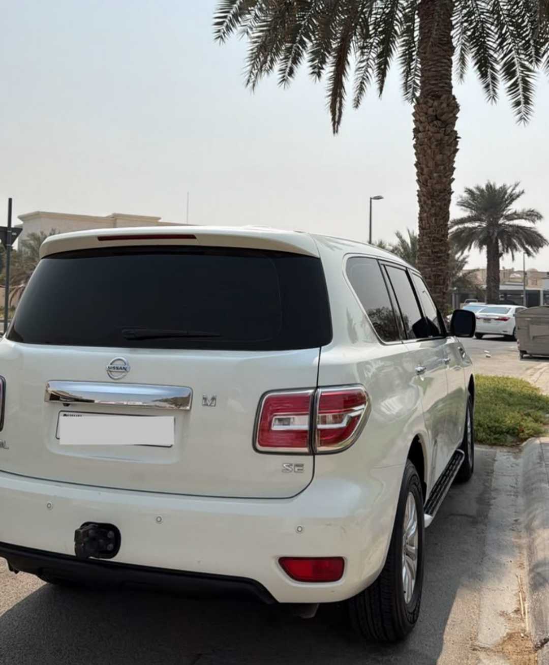 Car Image 2018 NISSAN PATROL SE